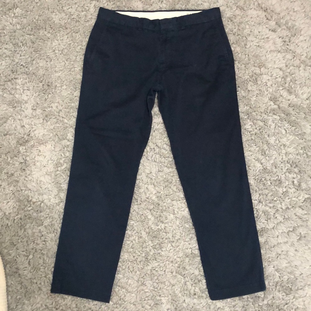 Navy men’s chino pants